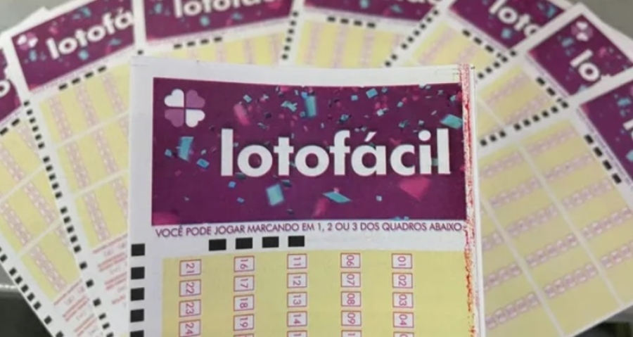 Paranaense aposta R$ 9 e fatura prêmio de R$ 1 milhão na Lotofácil - RIC  Mais