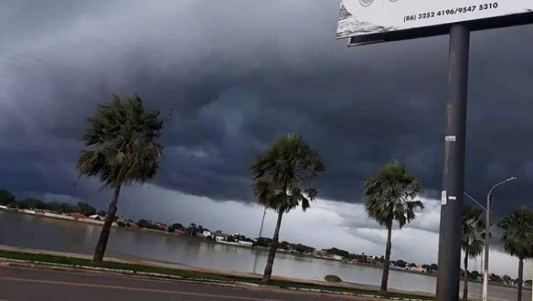 Com Informações: Clima Tempo