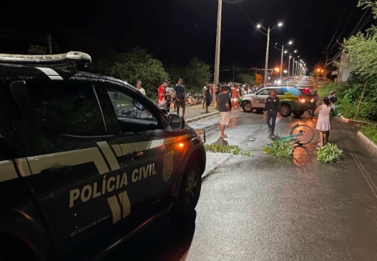 Ciclista morre ao ser atropelado por veículo em avenida de Esperantina - Foto: Reprodução/Revista AZ