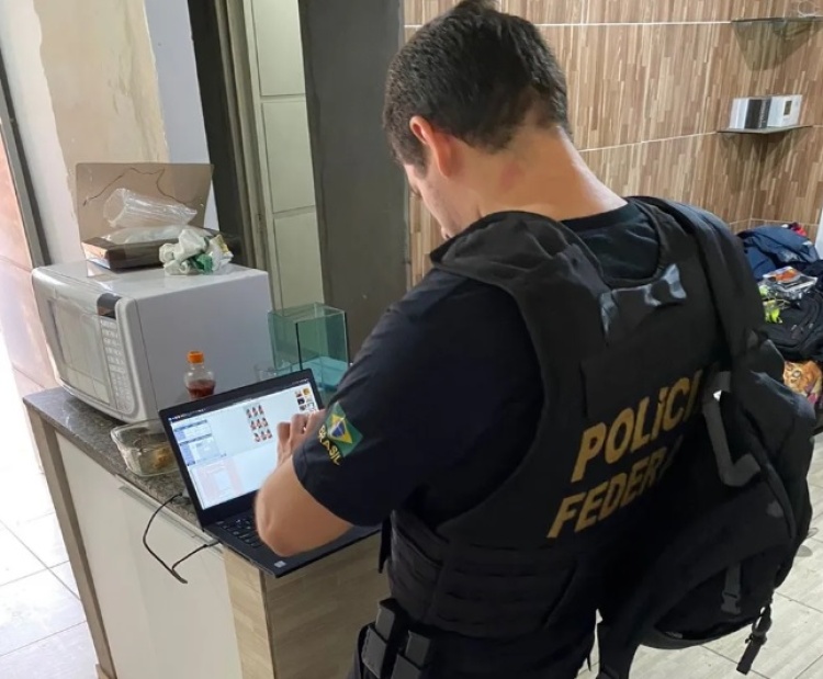 PF prende homem em Teresina por armazenar e compartilhar pornografia infantil — Foto: Divulgação/Polícia Federal