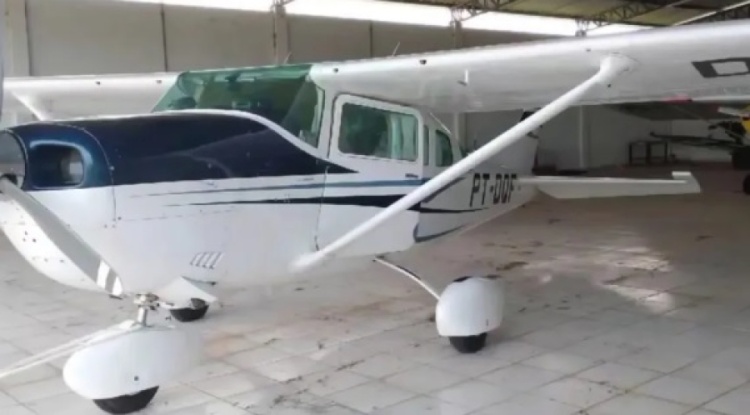 Ultraleve modelo Cessna 206 PT-DQF — Foto: Reprodução/Redes sociais