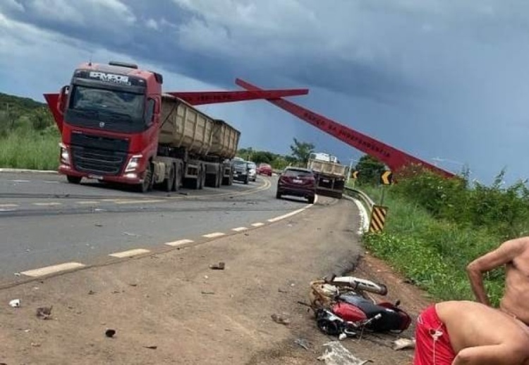 Foto de acidente em Campo Maior - PI. Arquivo Em Foco