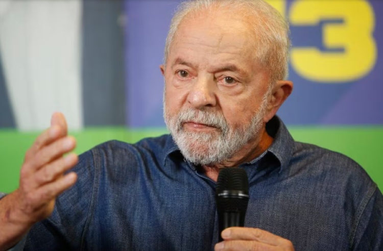 Lula criticou preços atuais de carros no Brasil