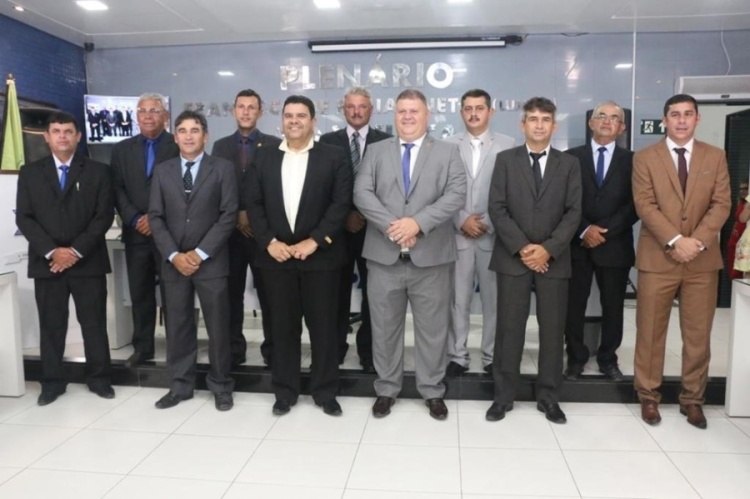 Cerimônia de posse dos vereadores, prefeito e vice-prefeito de Boa Vista (PB) em 2021. Cidade nunca elegeu uma mulher para a administração pública. — Foto: Divulgação/Câmara Municipal de Boa Vista