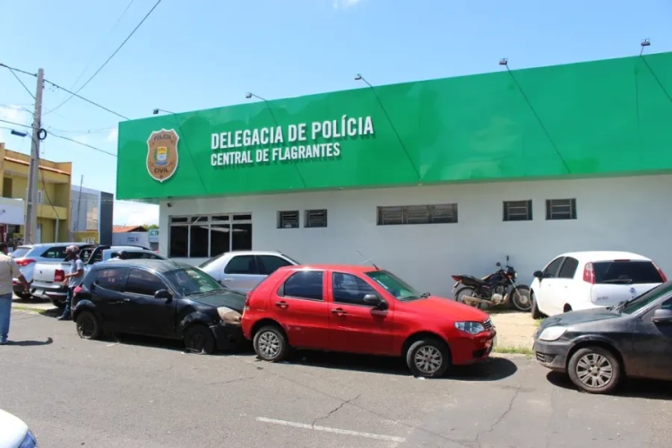 Central de Flagrantes de Teresina — Foto: Lucas Marreiros/g1