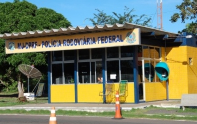 Fonte: NUCOM. Foto do Posto da PRF em Parnaíba. Meramente ilustrativa