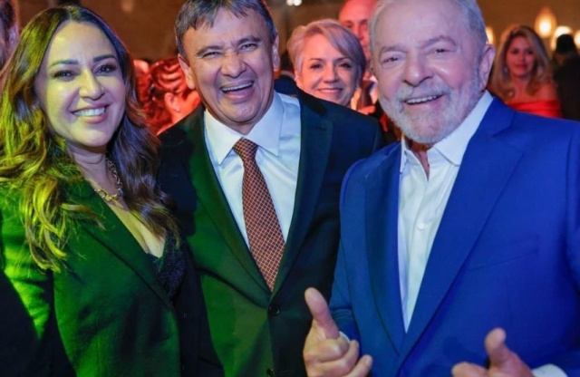 Wellington Dias comparece na cerimônia de casamento de Lula e Janja em São Paulo
