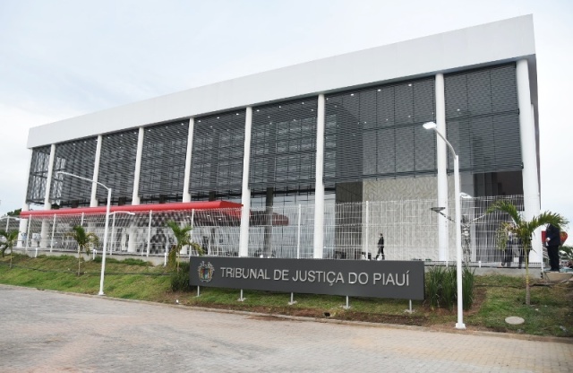 Tribunal de Justiça do Piauí lança edital de concurso com 80 vagas; salario chega a R$ 7.328,01