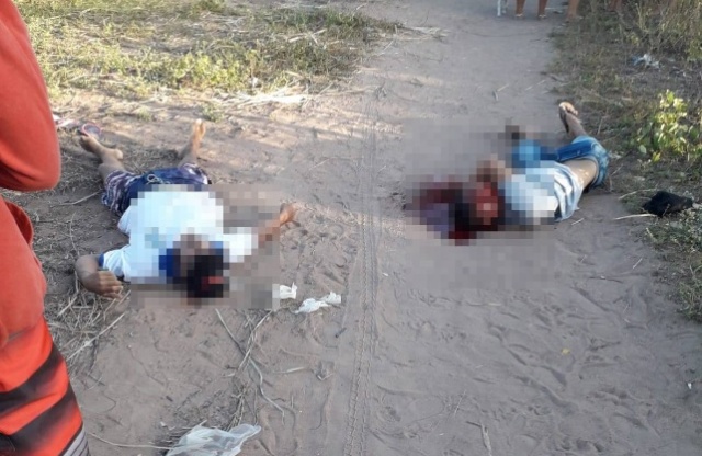 Dois homens são assassinados a tiros na cidade no litoral do Piauí