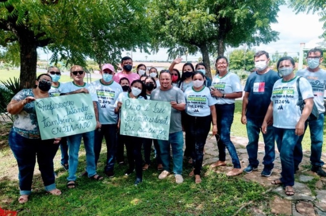 Sem reajuste nos salários, professores paralisam atividades em Juazeiro do Piauí 