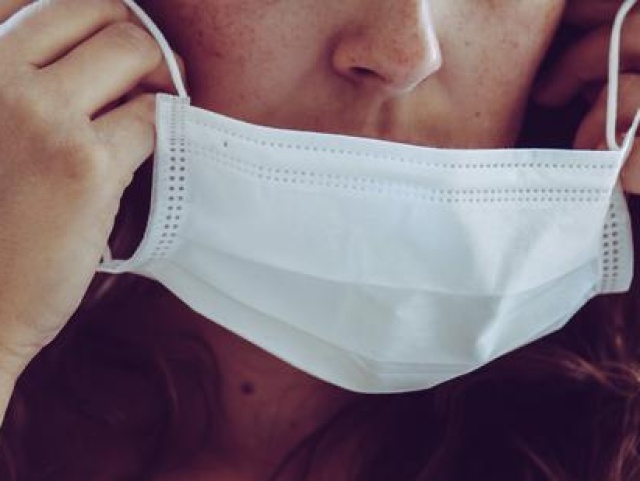 Máscara de proteção: saiba como cuidar do rosto durante período de pandemia
